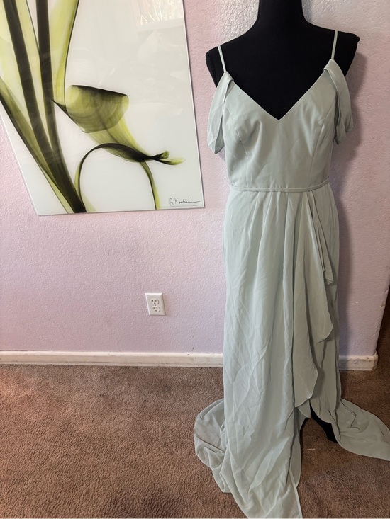 Dresses & Skirts - Dress size 8